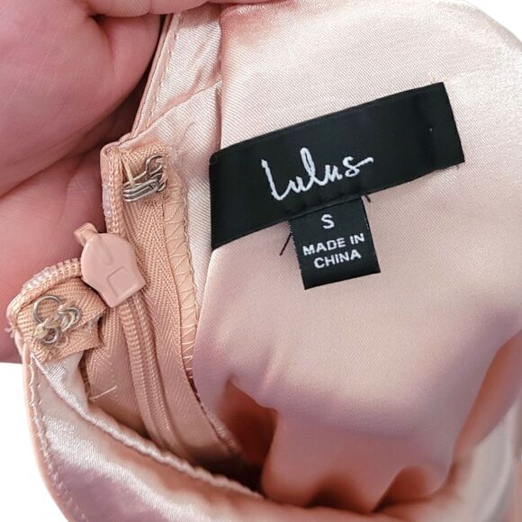 Lulu's | “Steal My Heart” Asymmetrical Formal Dress - Picture 4 of 7